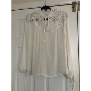 Lacey crochet knit white long sleeve whimsi fairy blouse size medium